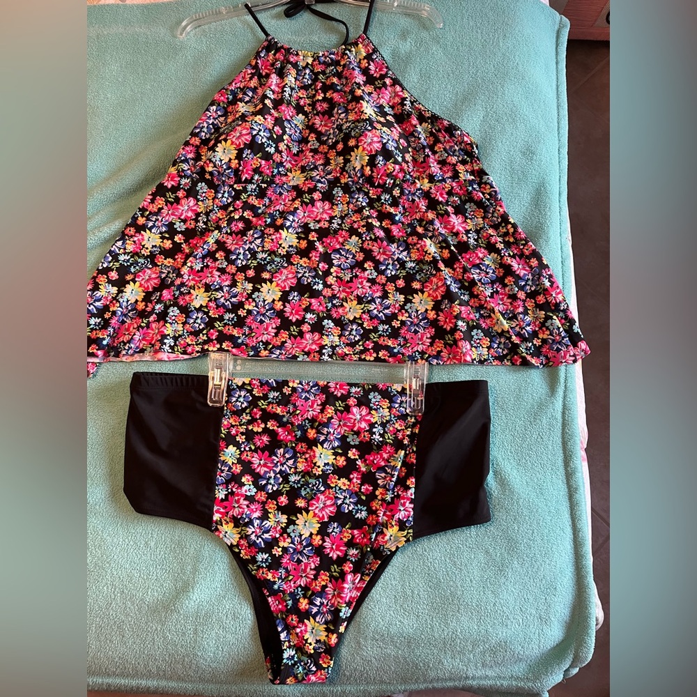 Colorful Floral Tankini Swimsuit
